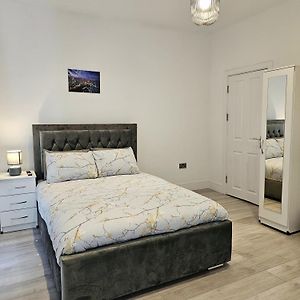 Deluxe Zimmer mit Kingsize-Bett